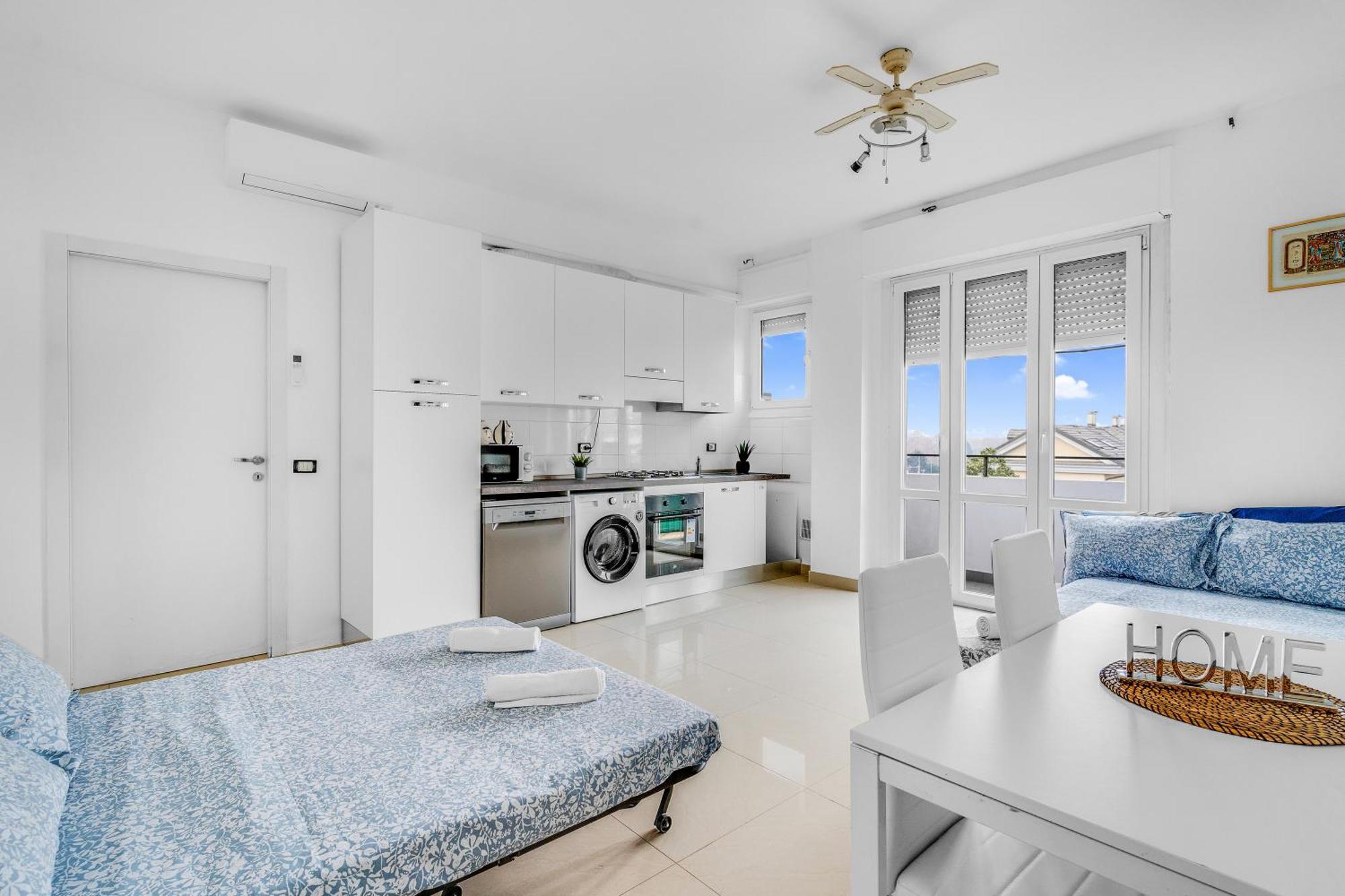 Rog27-Large Apartment With Transport Close To Home- Milán Exterior foto